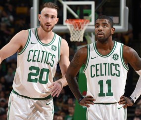 开云体育官网-银河战舰更衣室暗流涌动 内部人士曝紧张氛围已达临界点